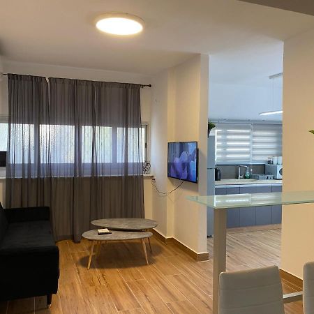 Apartamento Rousso'S House Eilat Exterior foto